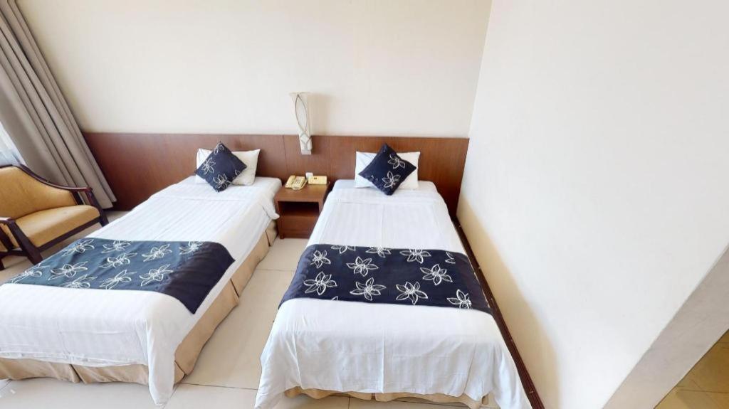 Kedaton Hotel Bandung Exterior photo