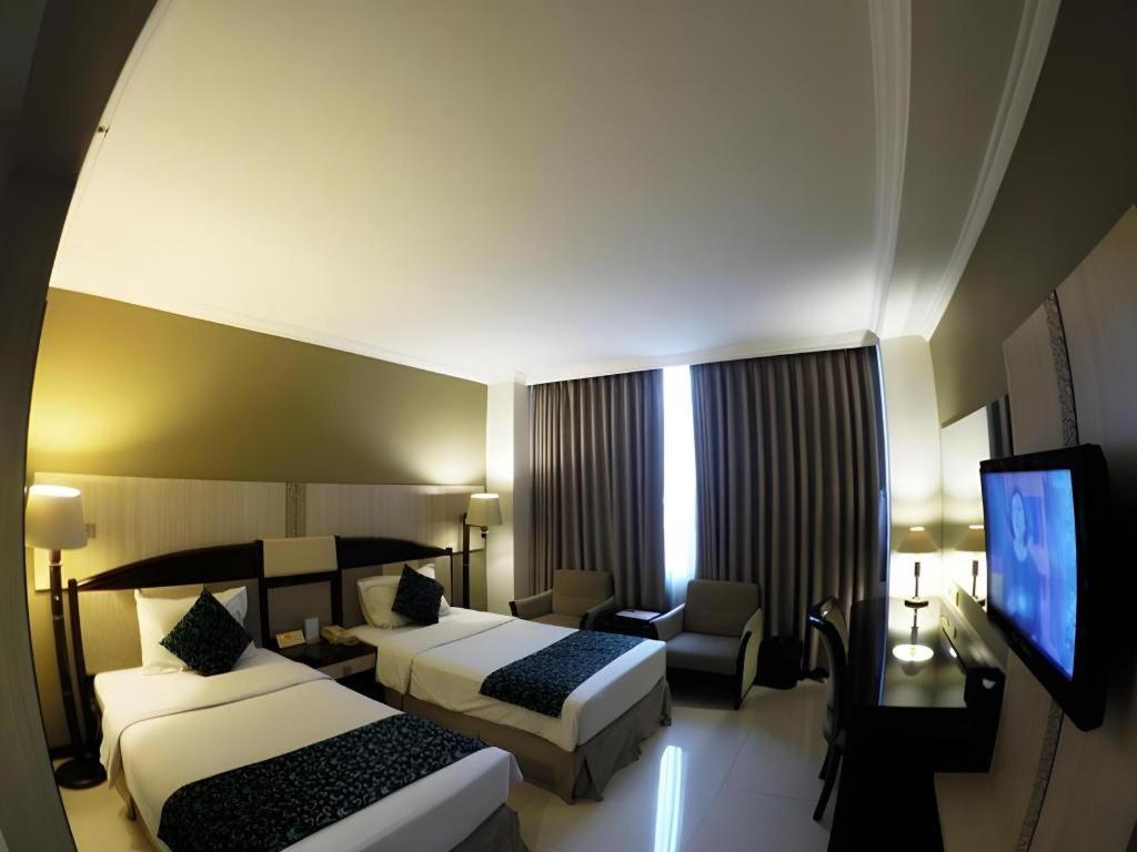 Kedaton Hotel Bandung Exterior photo