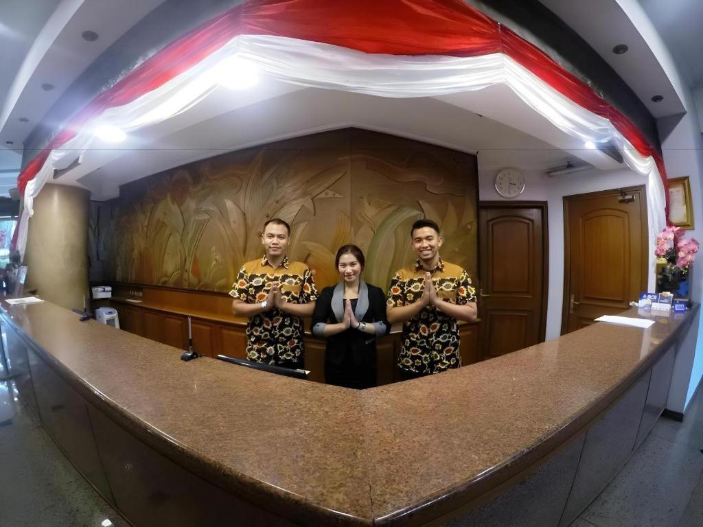 Kedaton Hotel Bandung Exterior photo
